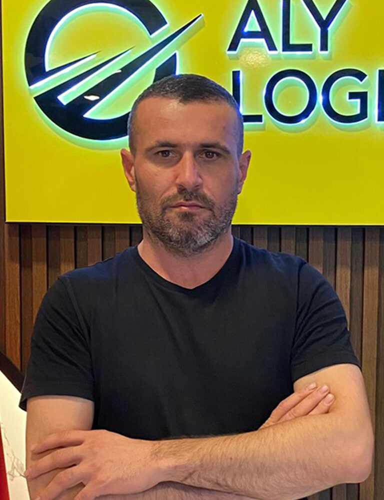 İshak Yalçın